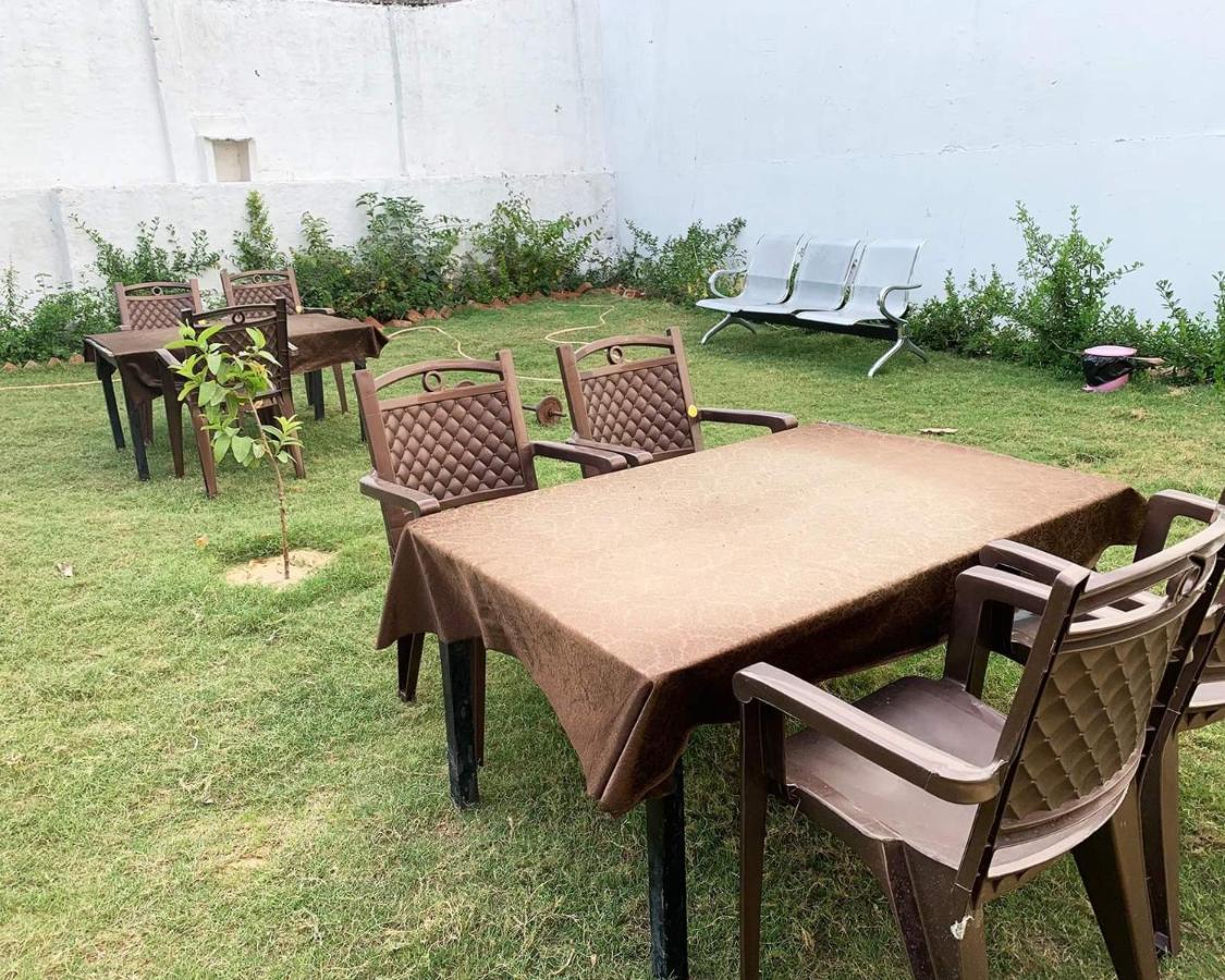 Il Padrino Hotel Pushkar Exterior photo